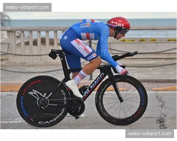 瓦隆之箭女子赛：范福洛滕夺冠，实现赛事三连冠